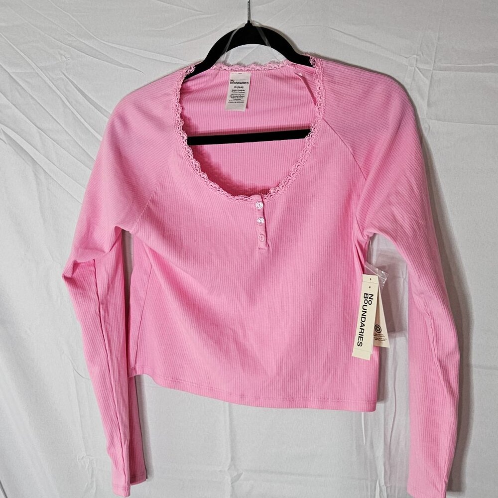 Cute No Boundaries Henley Top w/Lace Trim - Size XL (16-18) - NWT